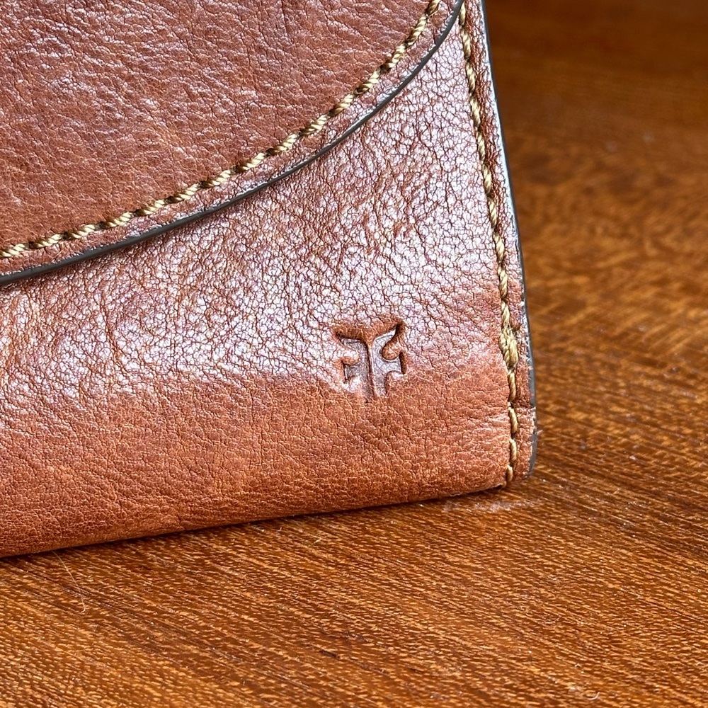 Frye Cognac Brown Leather Fold-Over Wallet - Picture 7 of 16
